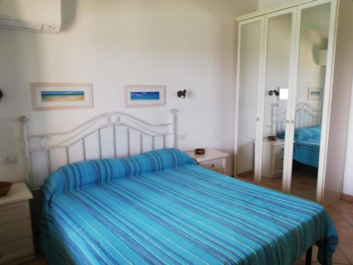 La Sima Villa Con Piscina Vista Mare San Pantaleo Sardegna Extérieur photo